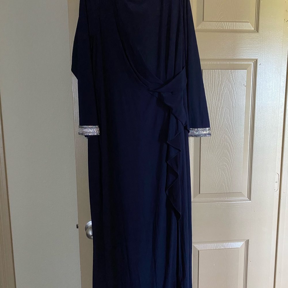 Vince Camuto Dress